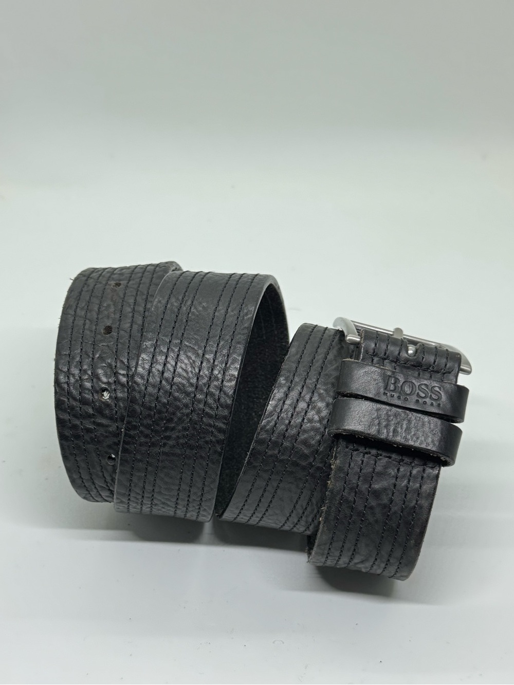 Hugo Boss BOSS Ribbed Black Leather Belt Textured Stitch Size 34